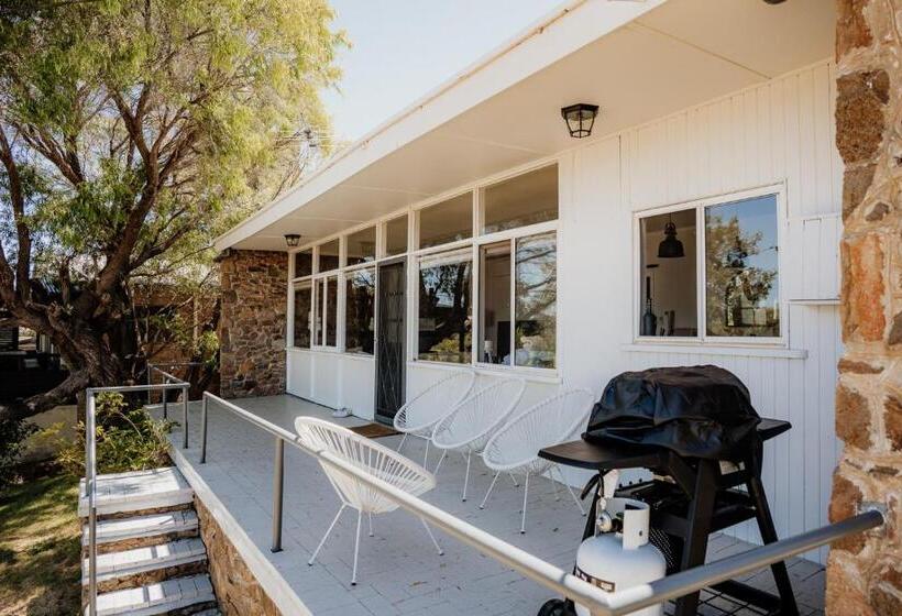 펜션 Sur Mer Studio   Seaside Escape