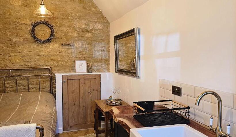 펜션 The Little Mews