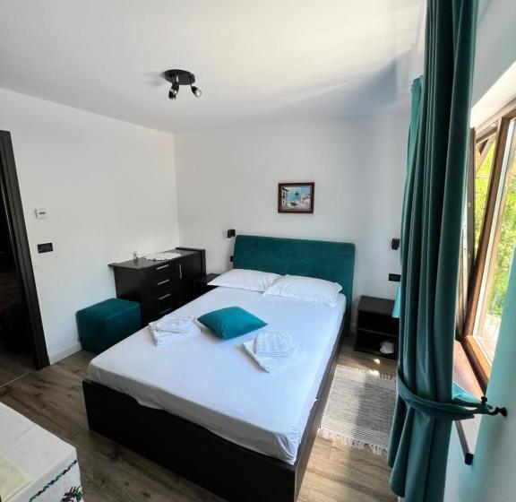 Pensiunea Lacul Arșiței