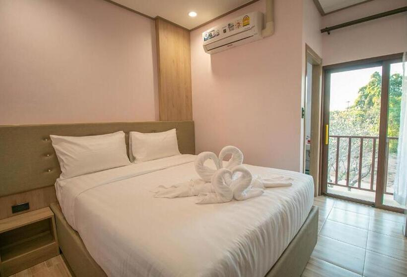 Ratana Boutique Resort   Mae Phim