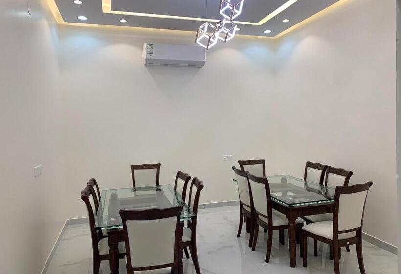 Resort روبلكس فيلا