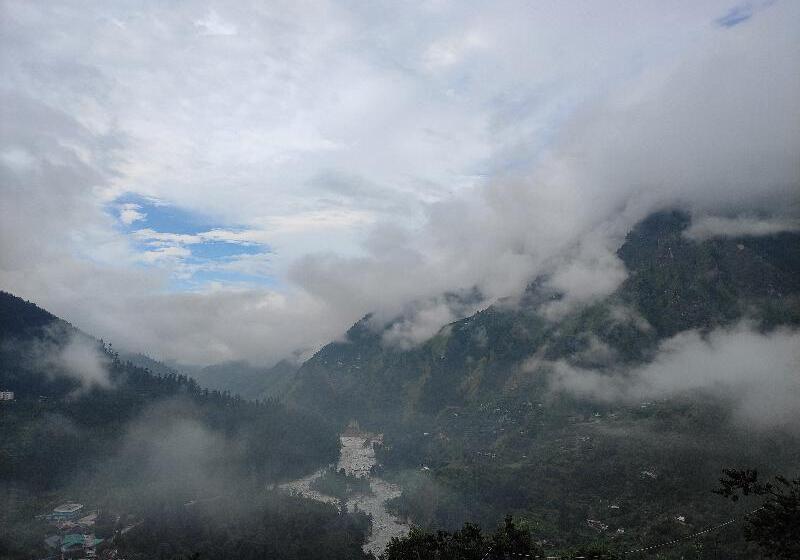 리조트 Aikyam Cottages & Camps