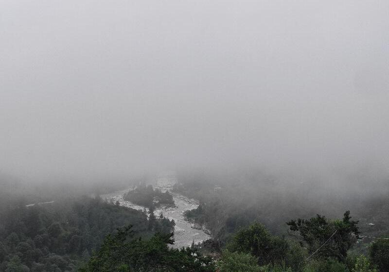 리조트 Aikyam Cottages & Camps