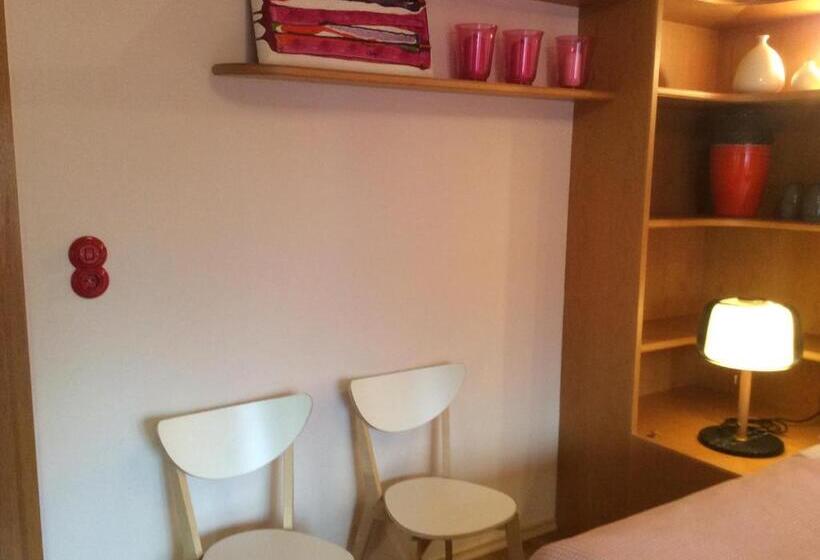 Rote Etage, Fränkisches Design, Süd Balkon In Nur 50 Schritten Zum Radweg