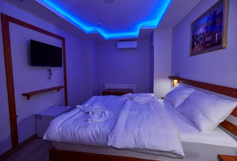 Sabina Hotel Near Grand Bazaar, City Center