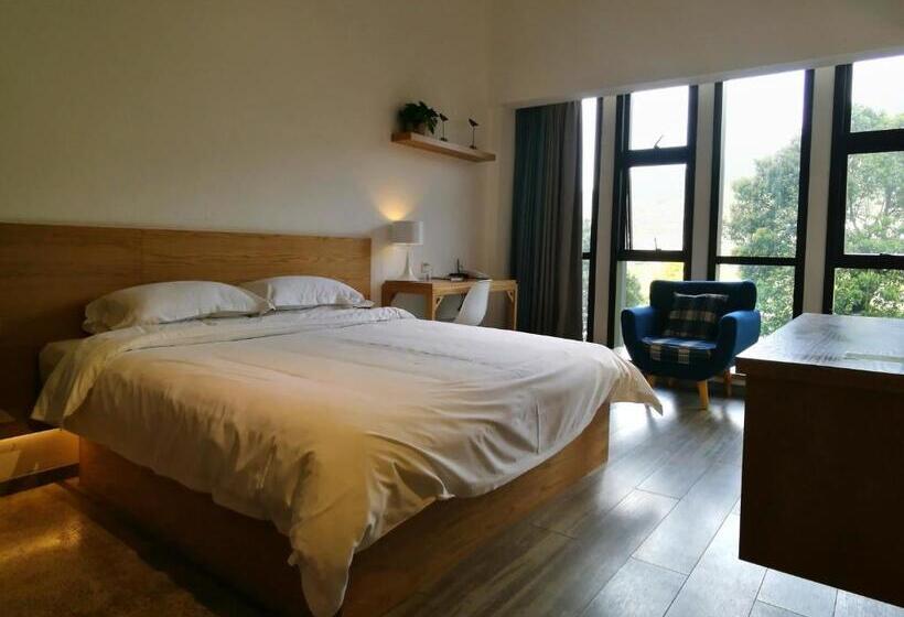 Wuyu Hotel Chongqing Southwest University & Jialing Riverside