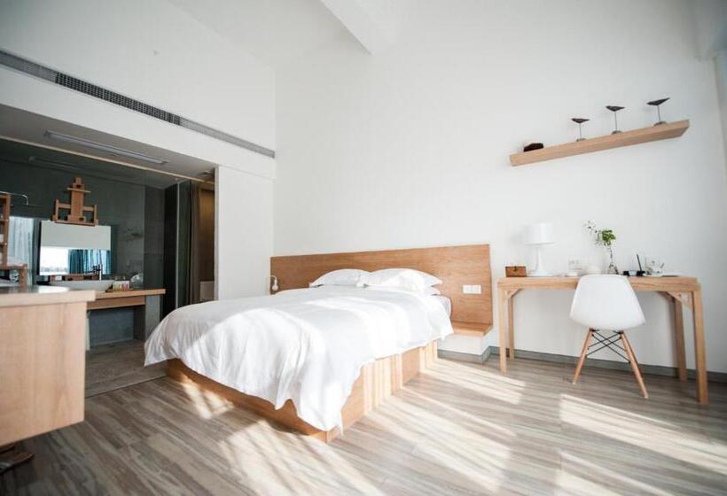 Wuyu Hotel Chongqing Southwest University & Jialing Riverside