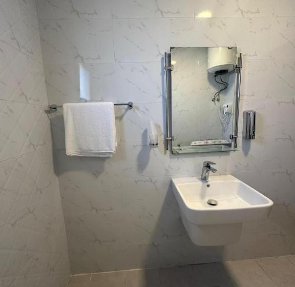 الساعه 60 الفندقيه