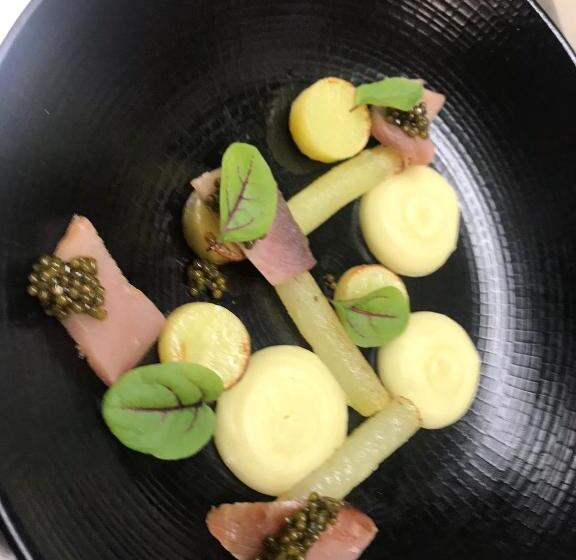 הוסטל Auberge De Mourjou