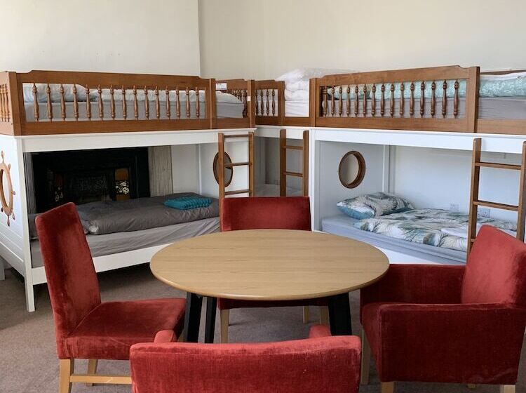 호스텔 Eden Quay Guesthouse Private Rooms