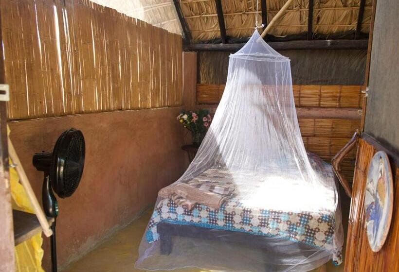 هاستل Mukti Bhukti