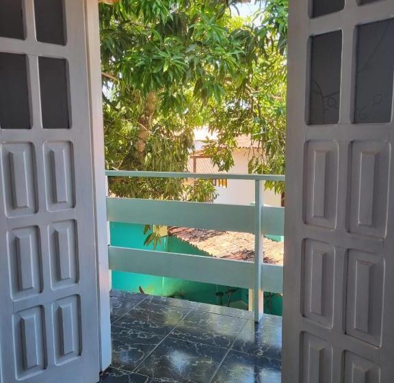 הוסטל Pousada Iakã