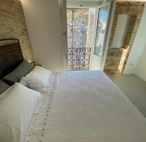 צימר Al Civico 2 Tiny House