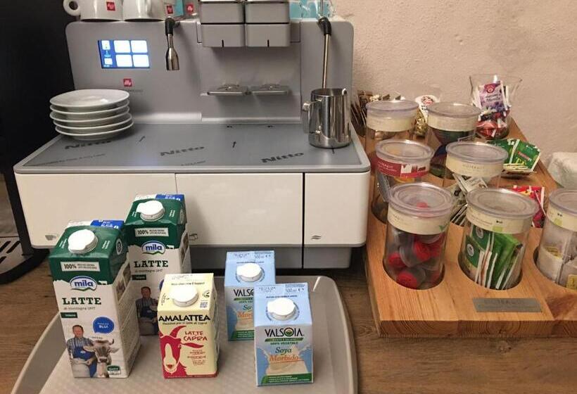 تختخواب و صبحانه Al Vicolo