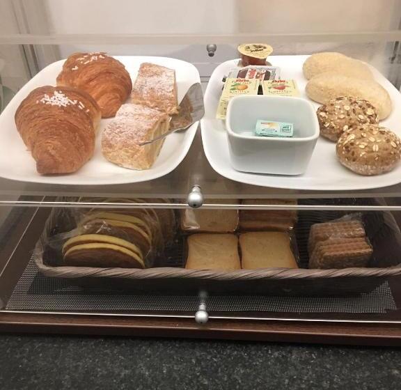 تختخواب و صبحانه Al Vicolo