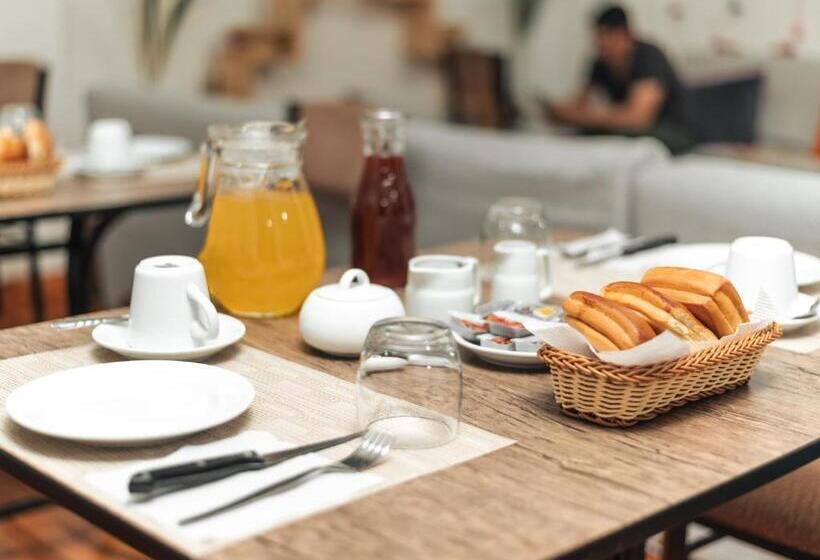 住宿加早餐  Escobedo’s Inn Machupicchu