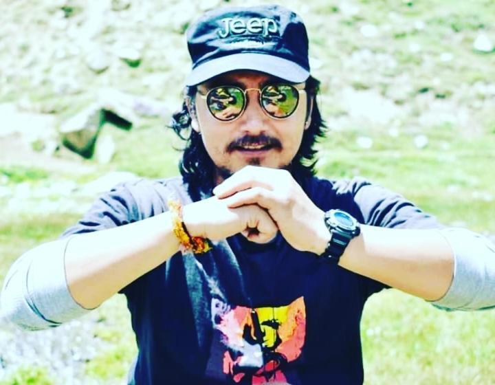 مبيت وإفطار Flying Monk Huts And Restaurant