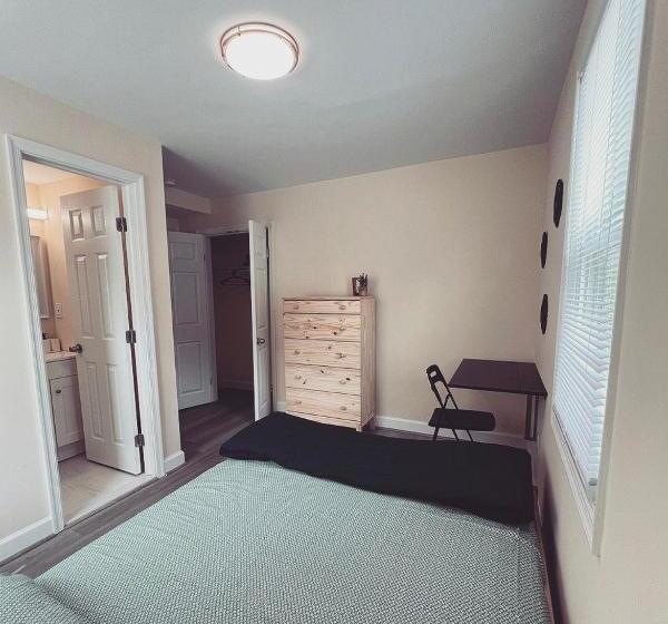 住宿加早餐  Guest House Baltimore County Parkville