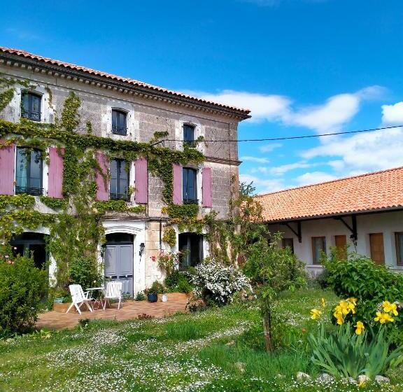 住宿加早餐 L Oree Du Bois Chambres Independante
