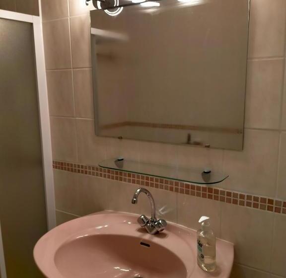 住宿加早餐 L Oree Du Bois Chambres Independante