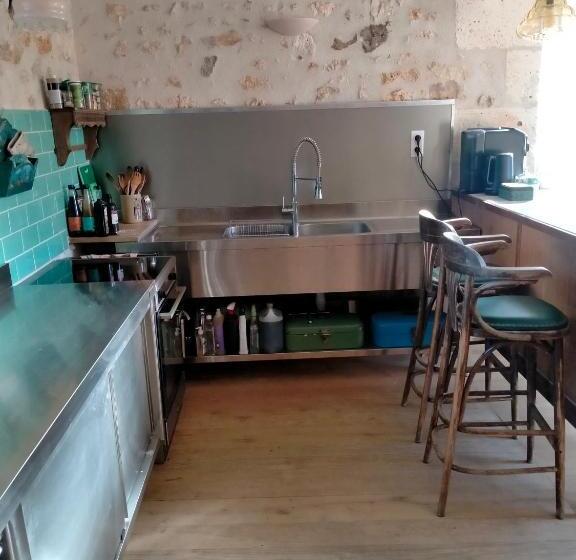 住宿加早餐 L Oree Du Bois Chambres Independante