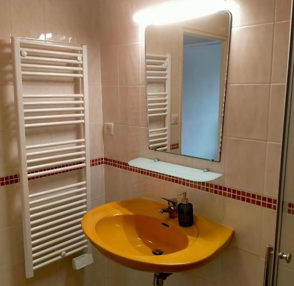 住宿加早餐 L Oree Du Bois Chambres Independante