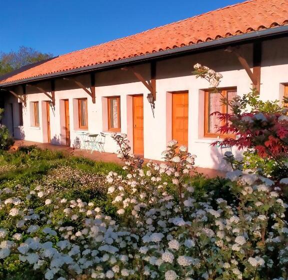 住宿加早餐 L Oree Du Bois Chambres Independante