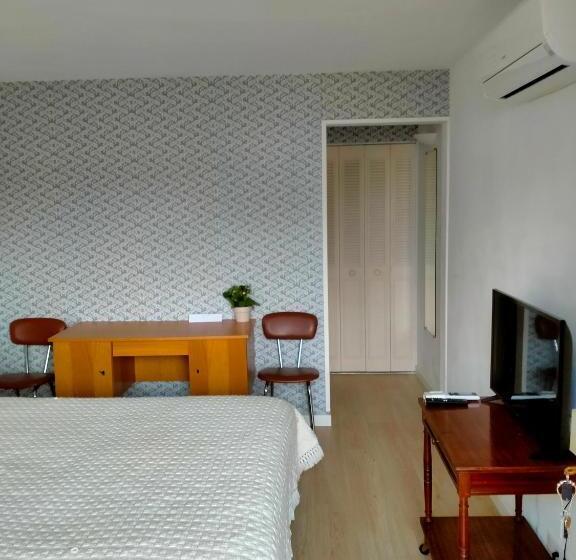 住宿加早餐 L Oree Du Bois Chambres Independante