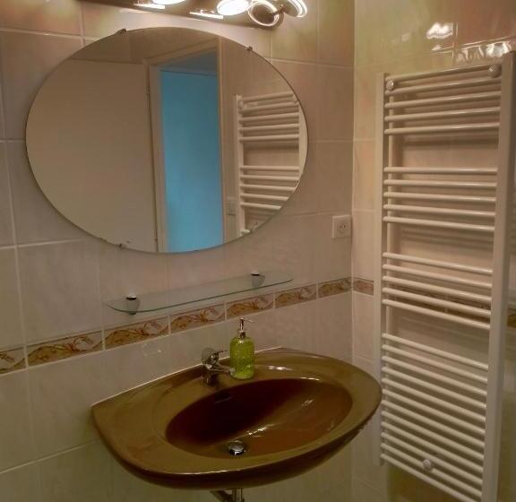 住宿加早餐 L Oree Du Bois Chambres Independante