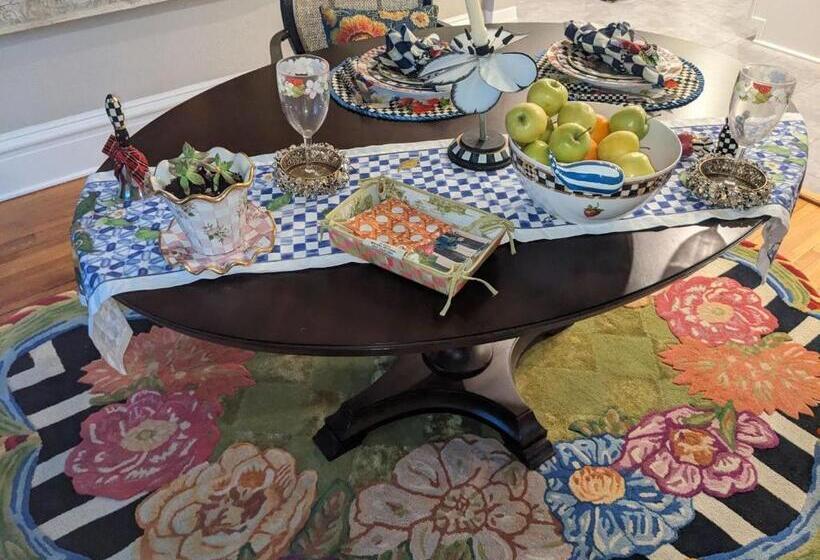 مبيت وإفطار Magnolia Llc Short Term Rentals Private Room On The Second Floor