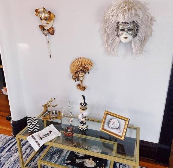 مبيت وإفطار Magnolia Llc Short Term Rentals Private Room On The Second Floor