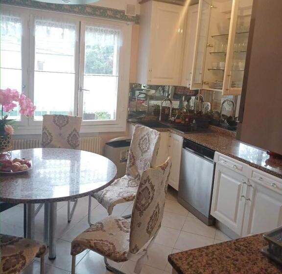 ベッドアンドブレックファースト Paradis Chambres D Hôtes Proche Paris   Aéroport Charles De Gaulle Airport   Parc Des Exposition Vil