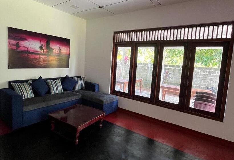 Bed and Breakfast Unrushed Kanda