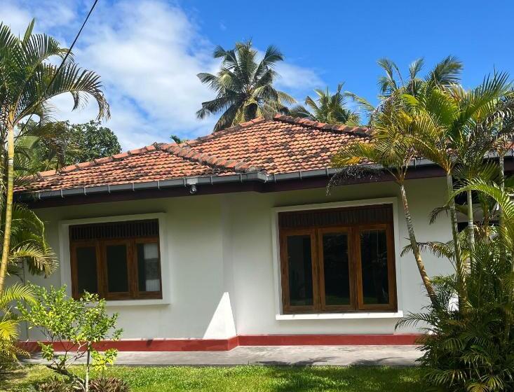 Bed and Breakfast Unrushed Kanda