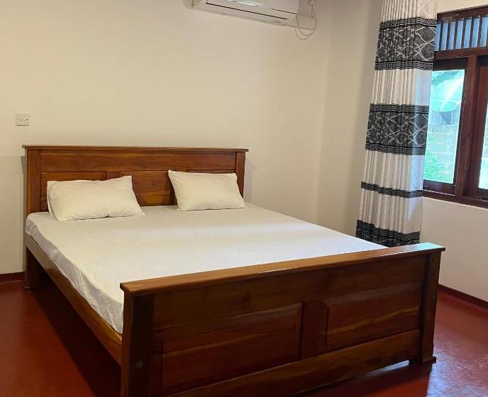 Bed and Breakfast Unrushed Kanda