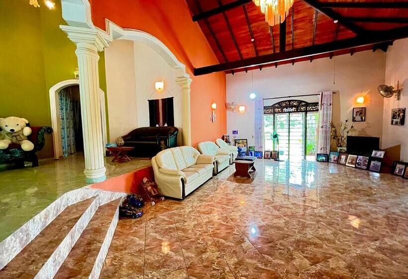 민박 Villa Du Ciel   Galle