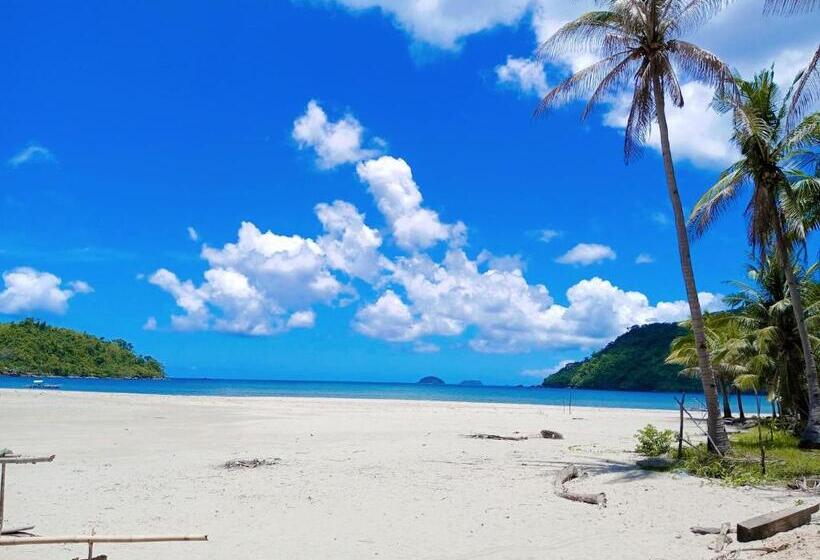 تختخواب و صبحانه Jenna S Beach House