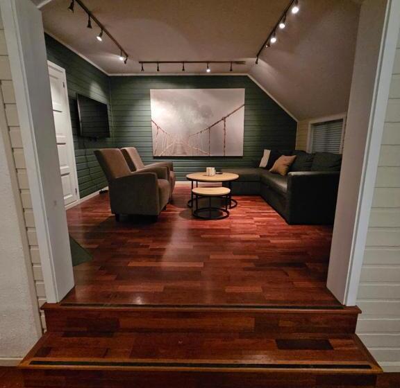 Enter Backpack Apartments