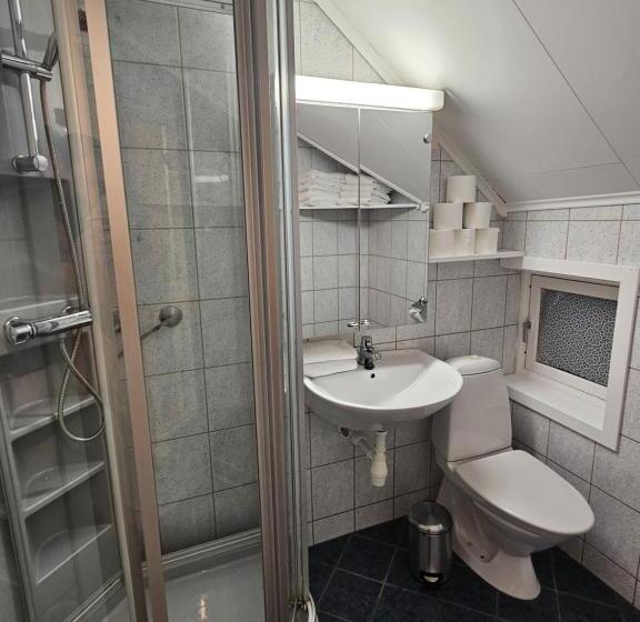 Enter Backpack Apartments