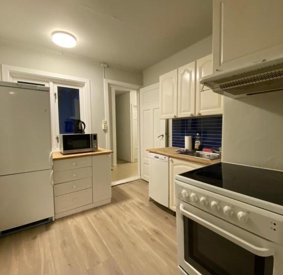 Enter Backpack Apartments