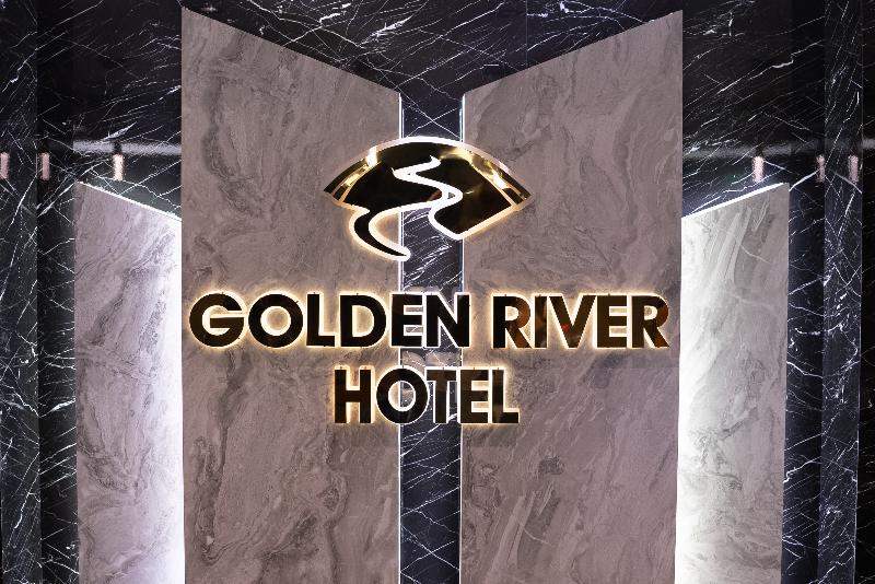 Golden River Hotel By Continent
