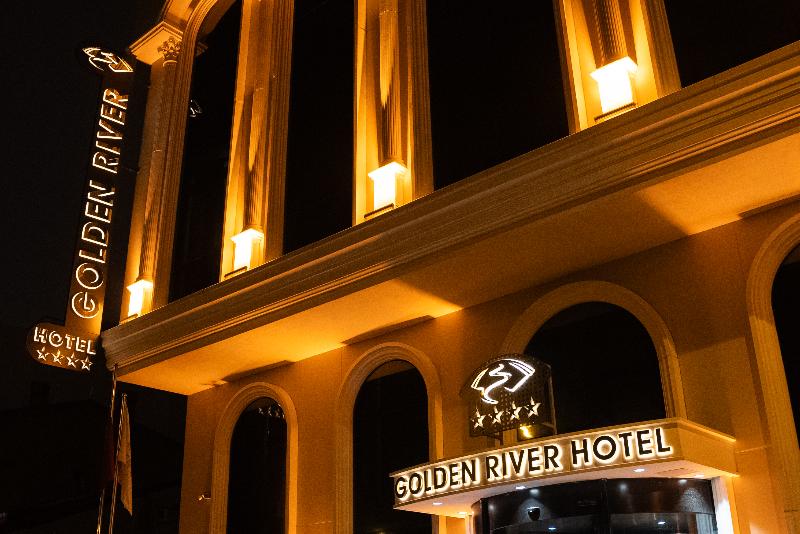 Golden River Hotel By Continent