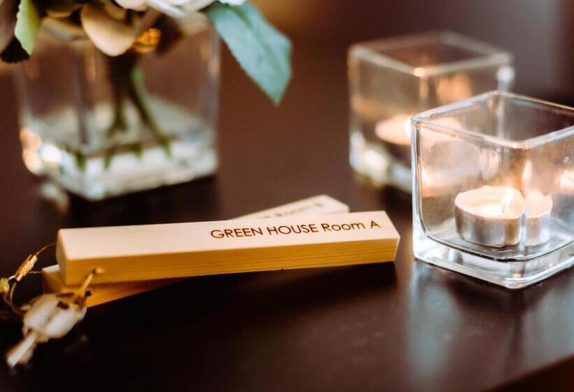 Green House  非対面ﾁｪｯｸｲﾝcontactless Bed & Breakfast