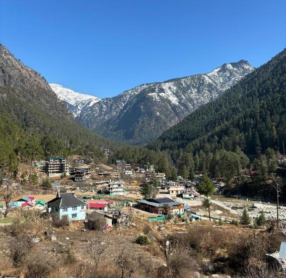 Grham Hostel Kasol, Katagla