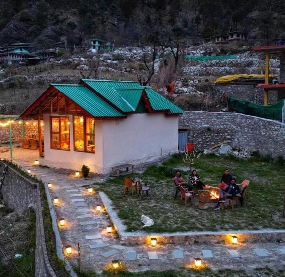 Grham Hostel Kasol, Katagla