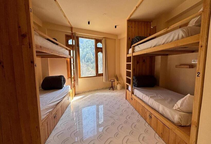 Grham Hostel Kasol, Katagla