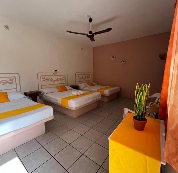 Habitación Hotel El Almirante