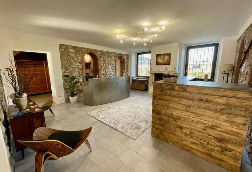 ホテル Agriturismo Al Mancino