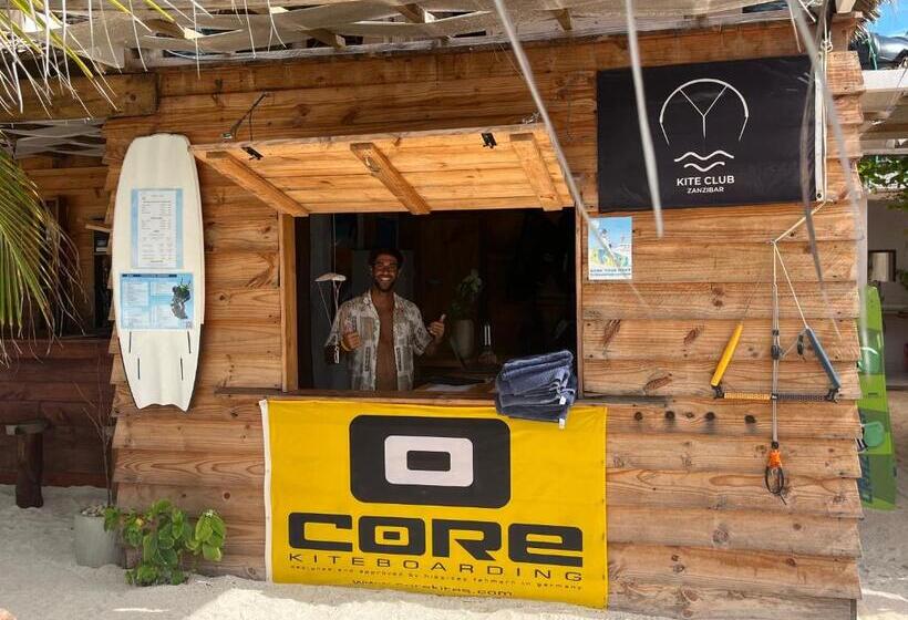 בית מלון כפרי Aluna Beach Apartments