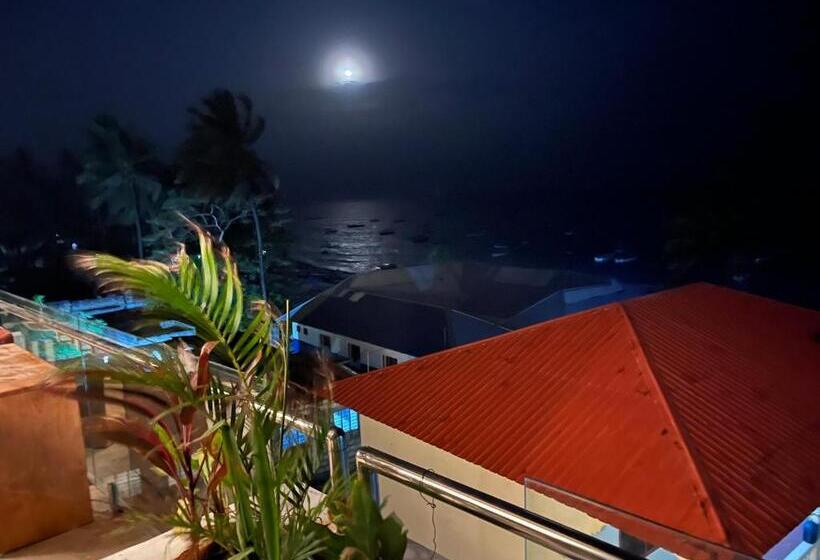 ホテル Aluna Beach Apartments